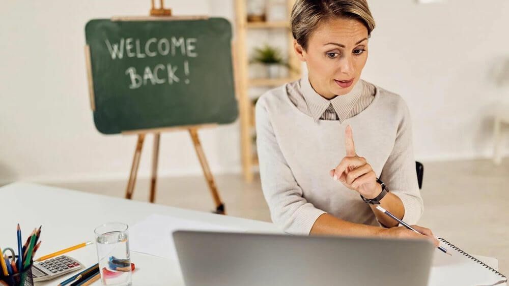 Learn English in 15 Minutes - All the English Basics You Need